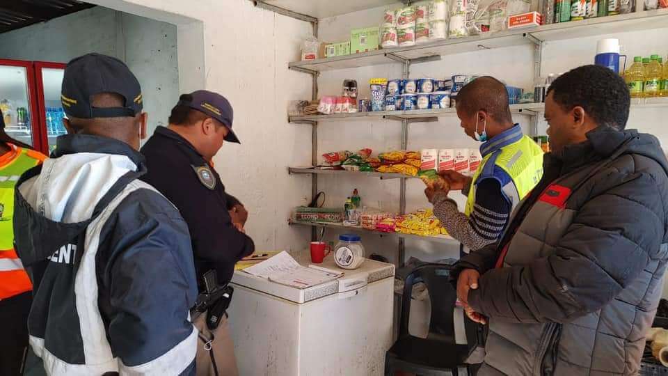 BUFFALO CITY METROPOLITAN MUNICIPALITY CLOSES DOWN NON-COMPLIANT SPAZA SHOPS Spaza Shops Closing