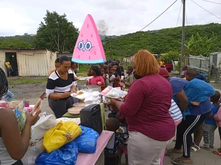 A Helping Hand For People In Need Hope Lithemba Kitchen