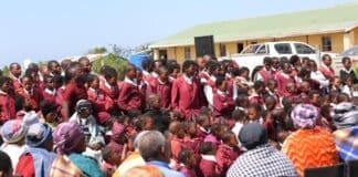 KHIWA’s MEDIA SPREAD THE SPIRIT OF UBUNTU BY GIVING OUT UNIFORM , SCHOOL SHOES & FOOD PARCELS KHIWA’s MEDIA SPREAD THE SPIRIT OF UBUNTU BY GIVING OUT UNIFORM , SCHOOL SHOES & FOOD PARCELS.