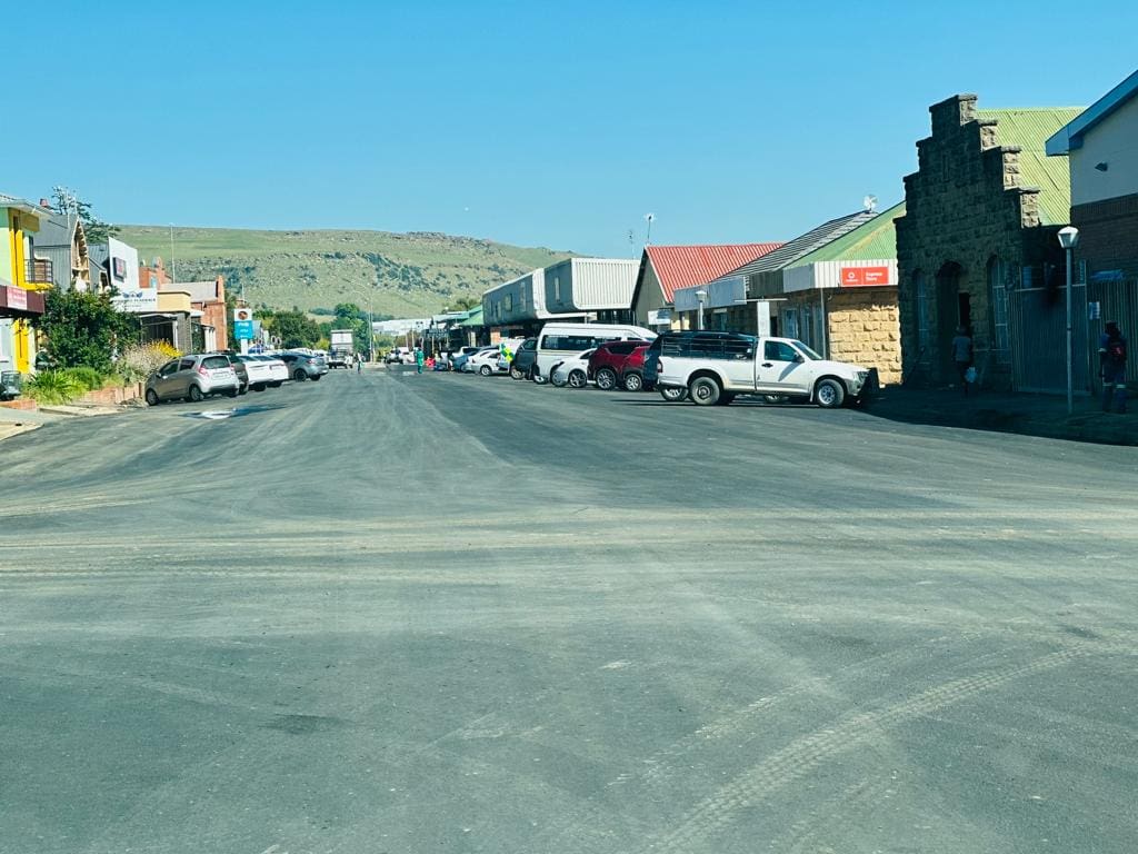 More Street lights installation is underway at Ward 19