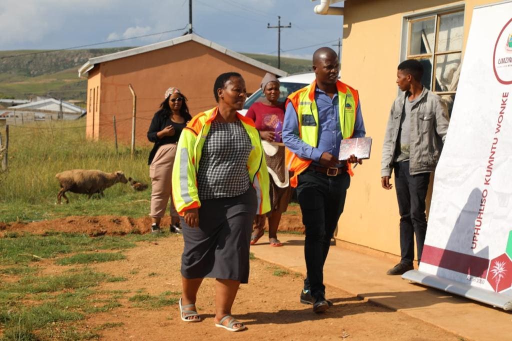 UNGENELELE UMASIPALA UMZIMVUBU KULWAKHIWO LWEZINDLU ZESIBONELELO (RDP) ENCEDISA ISEBE LEZOKWAKHIWA KWEZINDLU