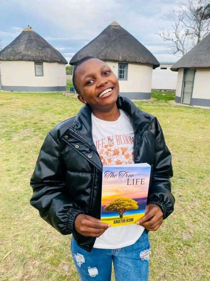 Local writer wins an award under the poetry category