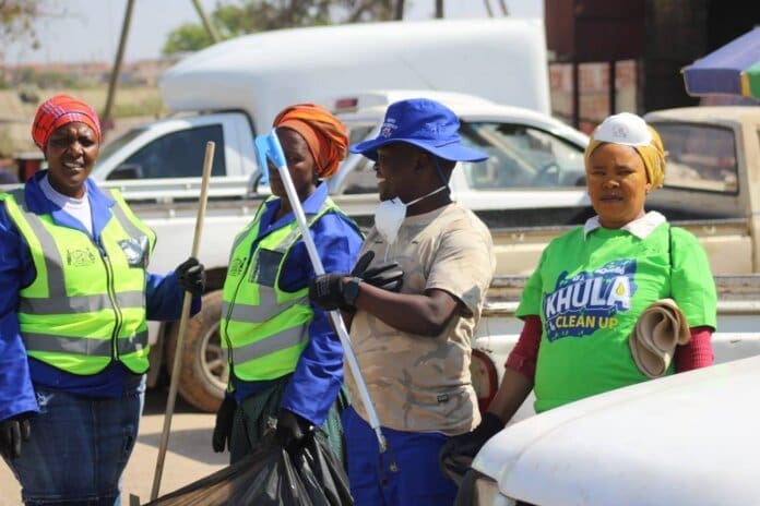 Mhlontlo Local Municipality, in partnership with the Department of Forestry, Fisheries, and the Environment (DFFE), the Department of Economic Development, Environmental Affairs, and Tourism (DEDEAT),