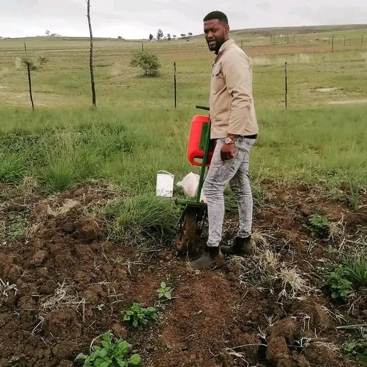 A YOUNG ENTREPRENEUR IS ABOUT TO CHANGE LIVES OF THE UNEMPLOYED