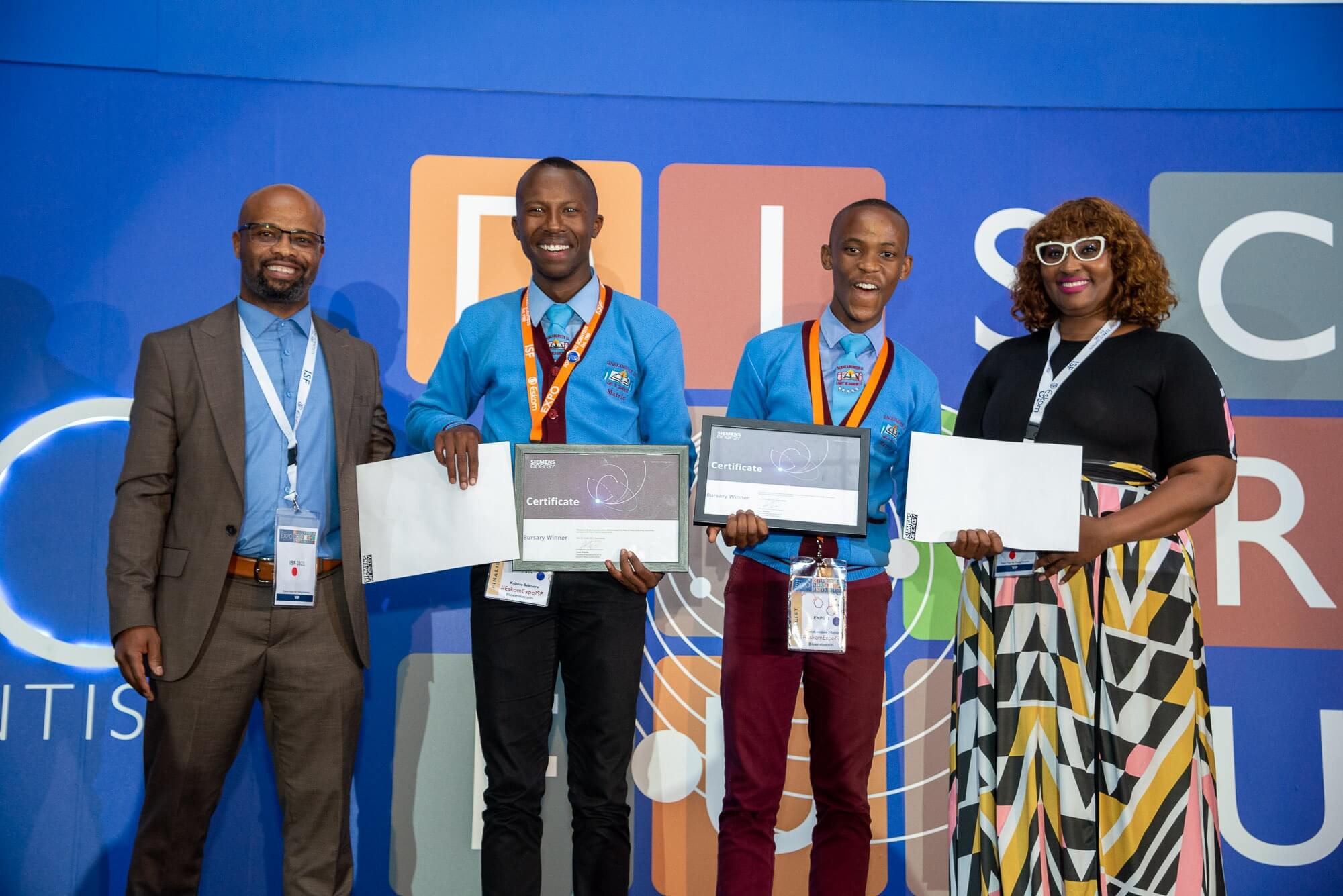 Siemens–Energy awards bursaries worth R1 million to young scientists at Eskom Expo International Science Fair
