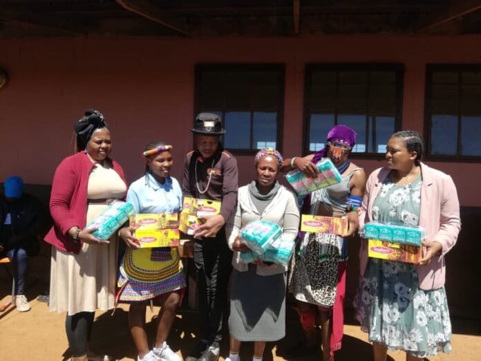 Balungile Shezi Ka Njemboqo SATMA WINNER GIVES BACK TO THE COMMUNITY