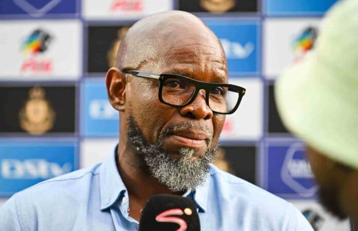 Steve Komphela 5 2048x1324 11zon Mamelodi Sundowns Welcomes Steve Komphela as Senior Coach