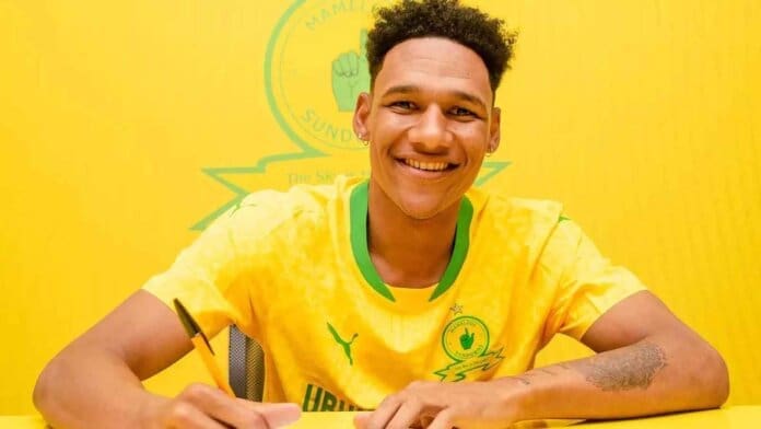 Kegan Johannes Signing Mamelodi Sundowns 1600x900 11zon Official: Johannes joins Sundowns on permanent transfer