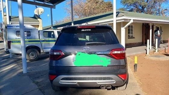 Botswana Border Botswana Border Arrest: Man Held for Driving Stolen Vehicle, Awaits Bail Hearing