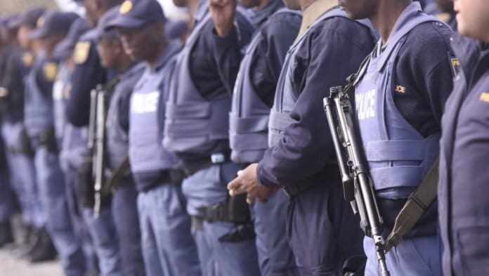 Extortion Suspect Killed in Shootout with Police in Ngqeleni Extortion Suspect Killed in Shootout with Police in Ngqeleni