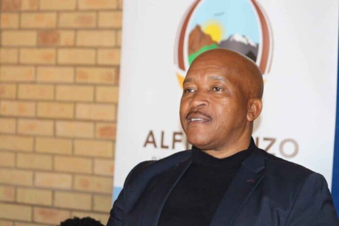 Vukile Mhlelembana 2024 11zon Executive Mayor Mhlelembana Engages Thaba-Chicha Community on Service Delivery Issues