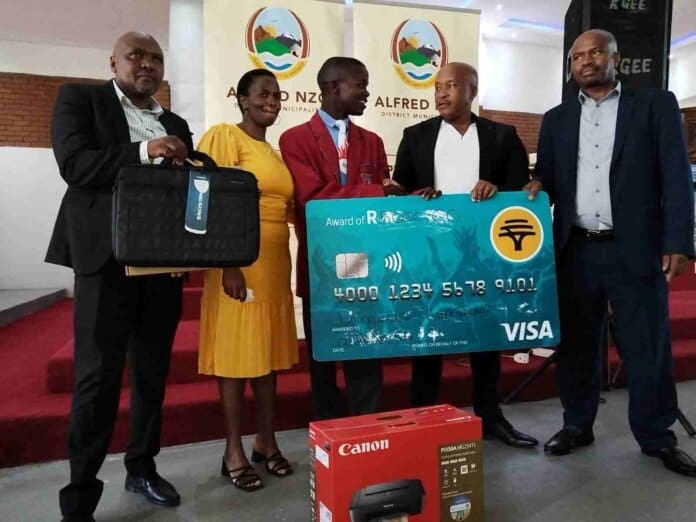 Alfred Nzo District Municipality Hands Over Matric Gifts 11zon Executive Mayor Keeps Promise, Rewards Top Matric Learners