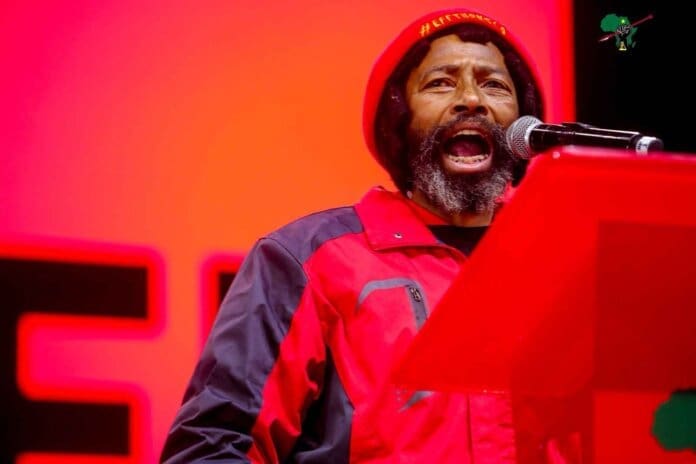 King Buyelekhaya Dalindyebo King 11zon AmaNdungwana and AmaQiya Royal Houses issue statement demanding apology from AbaThembu King over Oscar Mabuyane insults.