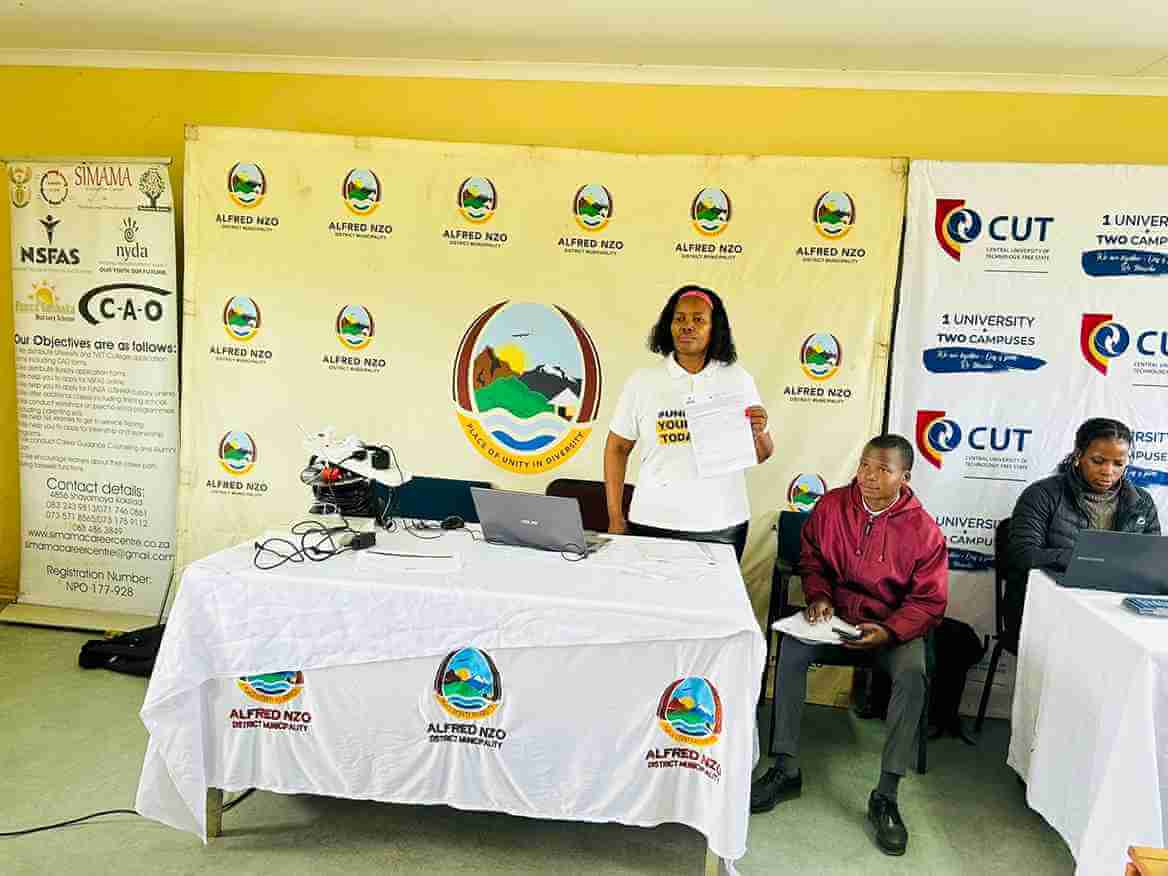 Alfred Nzo District Brings Career Choices Mpeni Ss 2 11zon “Learners at Mpeni S.S.S speak to TVET and university reps during a career expo in Ward 2, Eastern Cape.”