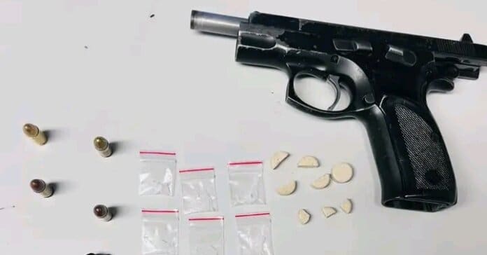 Police Or Tambo District Have Stepped Up Their Efforts Protect Communities Removing Three Illegal Firearms From Streets Mqanduli Mthatha Recently T police or tambo district have stepped up their efforts protect communities removing three illegal firearms from streets mqanduli mthatha recently t
