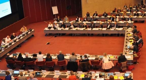 Global Experts Urge Stronger Action To Boost Vaccine Access Global Experts Urge Stronger Action to Boost Vaccine Access