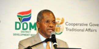Hlabisa Warns South Africans as Level 9 Weather Threat Looms
