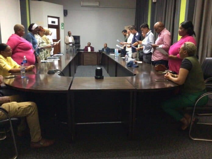 Ward Committee Members Sign Integrity Pledge