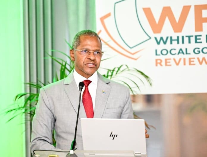 Hlabi­sa Opens Dialogue on Municipal Reform and Service Delivery