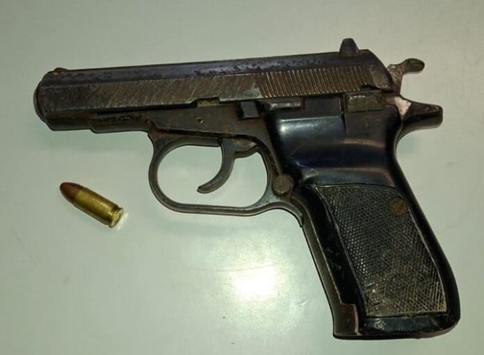 Suspect To Appear In Mthatha Court On Charges Of Illegal Firearm And Ammunition Possession Suspect to appear in Mthatha court on charges of illegal firearm and ammunition possession